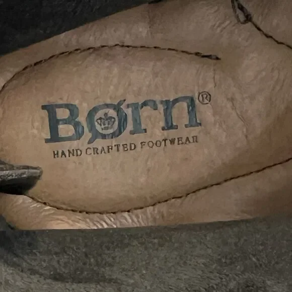 BORN Iwa Comfort Crisscross Flat Sandals Army Green Suede Size 10 - Picture 9 of 9